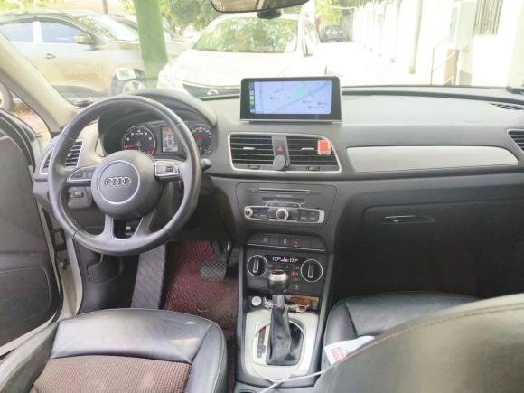 [武汉·鄂W] 二手奥迪奥迪Q32017款 30 TFSI 时尚型