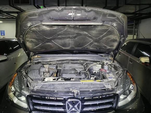 [上海·沪B] 二手江铃驭胜S3502013款 2.4T 自动两驱柴油豪华版5座