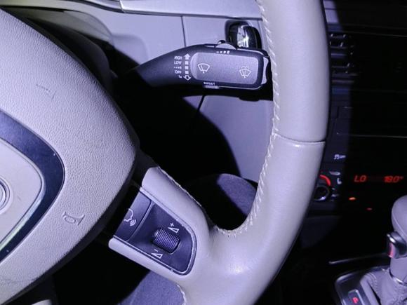 [深圳·粤B] 二手奥迪奥迪A4L2011款 2.0 TFSI 技术型