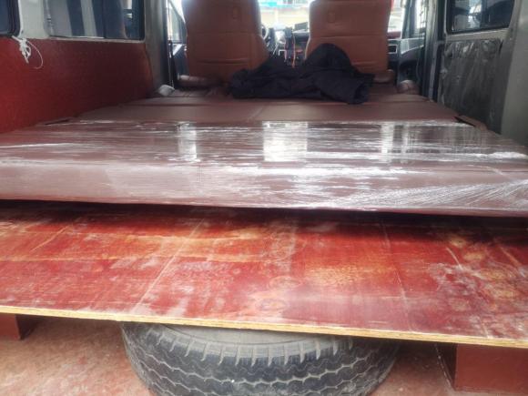 [温州·浙C] 二手依维柯依维柯得意2020款 2.5T A35客车单胎中顶5-9座国VI