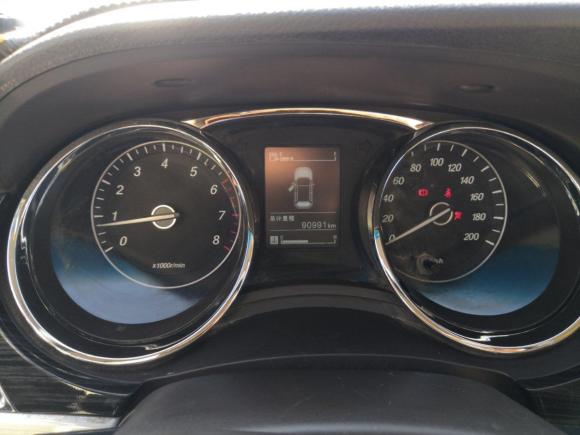 [杭州·豫S] 二手宝骏宝骏7302016款 1.8L 手动豪华型 7座