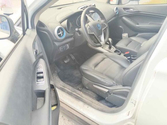 [义乌·浙F] 二手比亚迪元新能源2018款 EV360 智联炫酷型