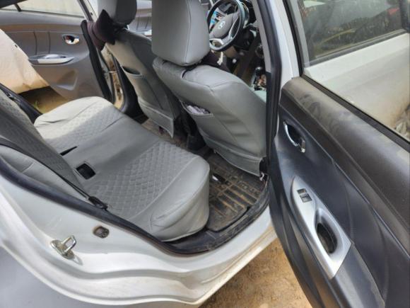 [青岛·鲁B] 二手丰田YARiS L 致炫2015款 1.5E 自动魅动版