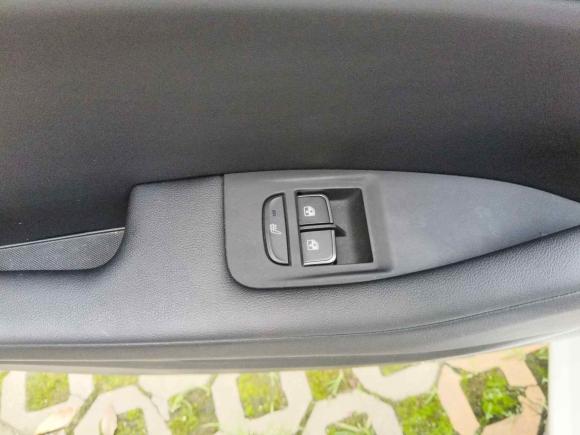 [成都·川A] 二手红旗红旗H52022款 经典款 1.8T 自动智联旗领版