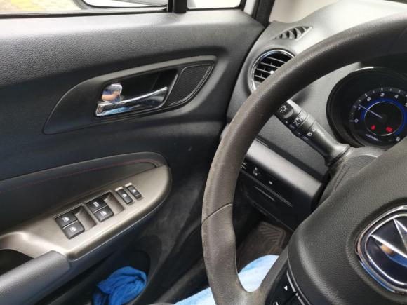 [苏州·苏E] 二手长安长安CS152016款 1.5L 手动时尚版