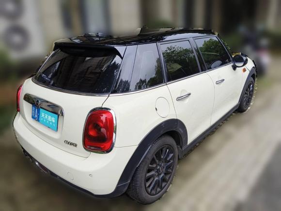[南昌·赣A] 二手MINIMINI2016款 1.5T COOPER 表现派 五门版