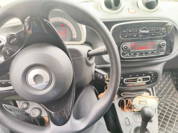 [苏州·苏E] 二手smartsmart fortwo2018款 1.0L 52千瓦硬顶灵动版 国V