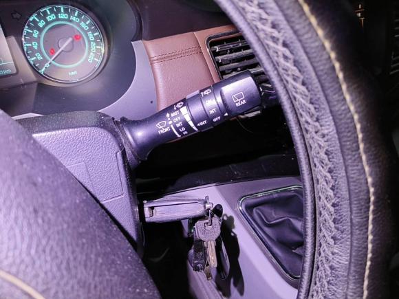 [深圳·粤B] 二手江汽集团瑞风M52017款 2.0T 汽油手动商务版