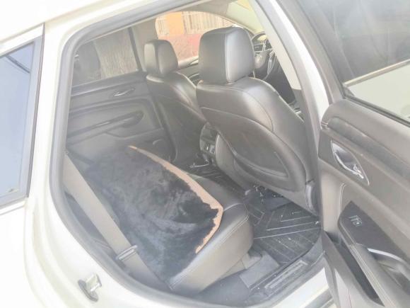 [青岛·鲁U] 二手凯迪拉克凯迪拉克SRX2015款 3.0L 舒适型