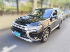 [上海·沪B] 三菱欧蓝德2016款 2.4L 四驱精英版 5座