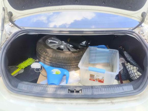 [上海·沪E] 二手荣威荣威e5502014款 旗舰版