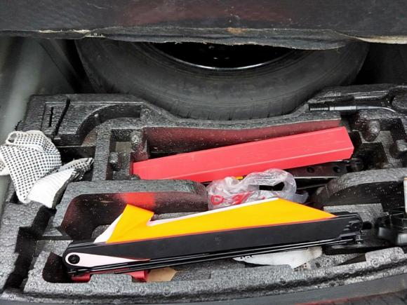 [宁波·浙B] 二手大众朗逸2013款 改款经典 1.6L 手动风尚版