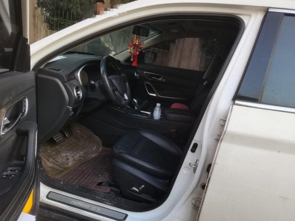 [上海·皖S] 二手江淮瑞风S72017款 2.0T 自动豪华型