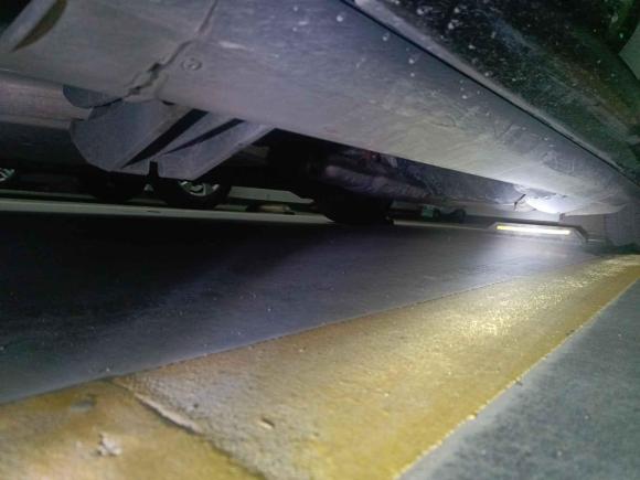 [广州·粤A] 二手路虎揽胜运动版2022款 3.0 L6 耀黑版