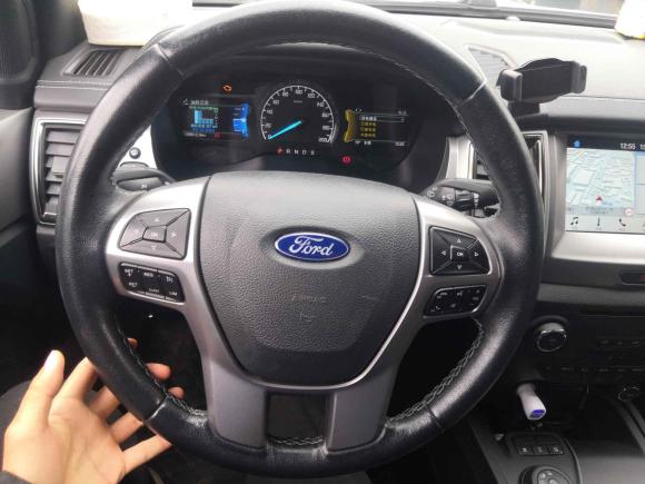 [成都·川A] 二手福特撼路者2017款 2.0T 汽油自动四驱豪华版 5座