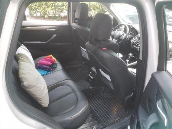 [上海·沪C] 二手宝马宝马X12018款 xDrive20Li 尊享型