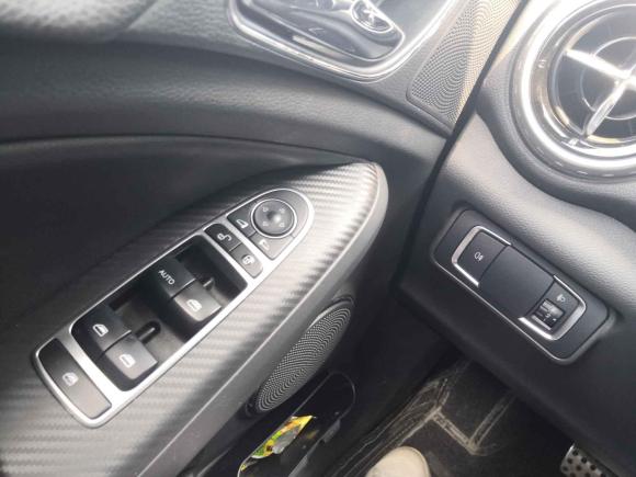 [成都·川A] 二手比亚迪元2017款 1.5L 自动酷炫互联型