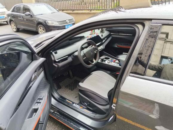 [宁波·浙B] 二手长安长安UNI-V2022款 1.5T 运动版