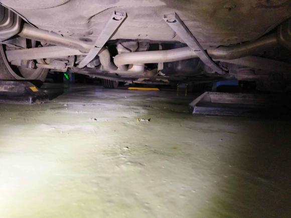 [武汉·鄂A] 二手奥迪奥迪A6L2015款 30 FSI 百万纪念舒享型