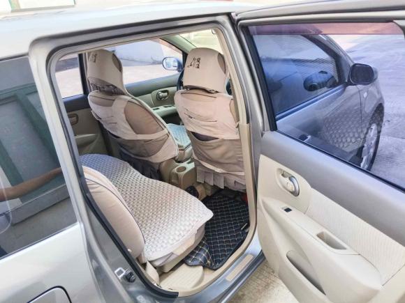 [南通·苏F] 二手日产骊威2010款 劲逸版 1.8L 手动标准型