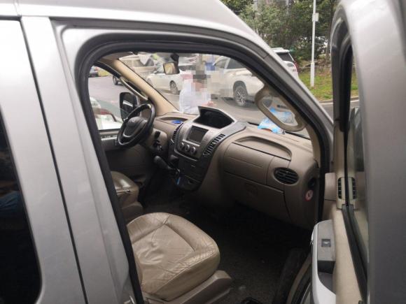 [合肥·皖A] 二手上汽大通MAXUS上汽大通MAXUS V802011款 2.5T 短轴中顶尊杰版