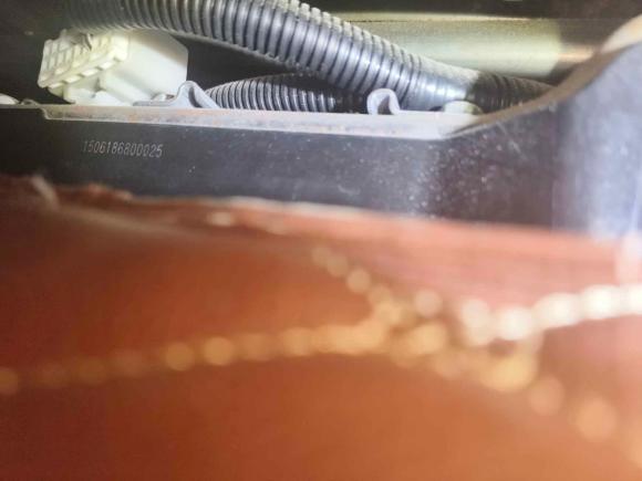 [深圳·粤B] 二手丰田普拉多2015款 2.7L 自动豪华版