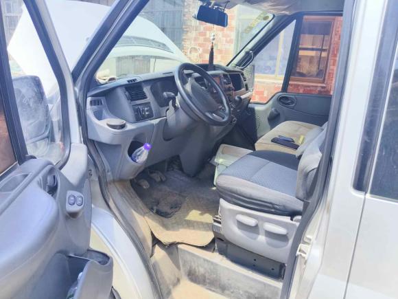 [南通·苏F] 二手福特新世代全顺2016款 2.2T短轴6座中顶多功能车