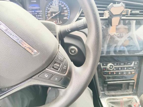 [杭州·浙G] 二手启辰启辰D602018款 1.6L 手动智联精英版