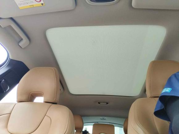 [佛山·粤X] 二手沃尔沃沃尔沃V402017款 T3 智逸版