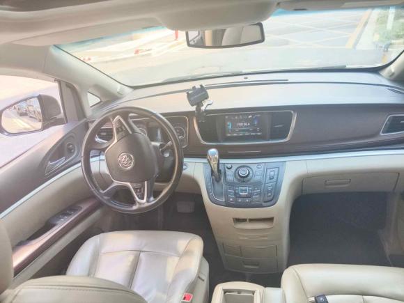 [武汉·鄂A] 二手别克别克GL82017款 25S 豪华型 国V