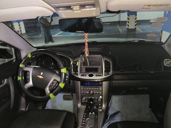 [佛山·粤X] 二手雪佛兰科帕奇2015款 2.4L 四驱旗舰版 7座