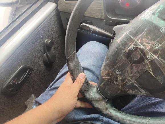 [杭州·浙D] 二手金杯小海狮X302023款 1.5L 超享型客车5/6/7座无空调版SWC15M