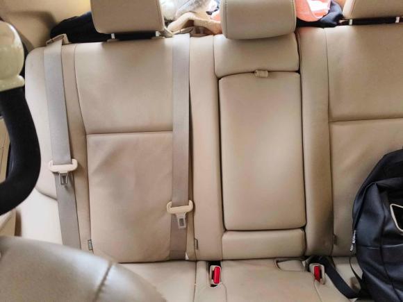 [武汉·鄂A] 二手丰田卡罗拉2014款 1.6L CVT GL-i真皮版