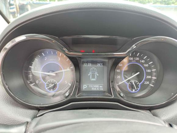 [南通·苏H] 二手江铃驭胜S3502013款 2.4T 自动两驱柴油豪华版7座