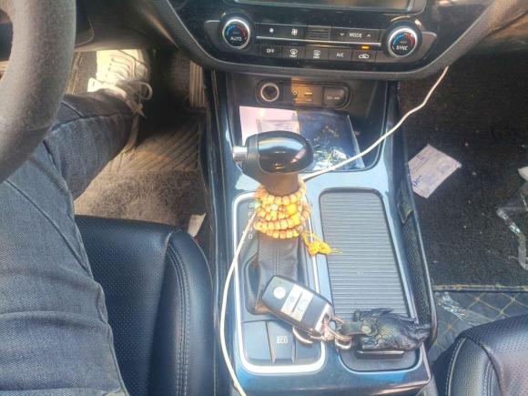 [青岛·鲁B] 二手起亚起亚K42014款 1.8L 自动GLS