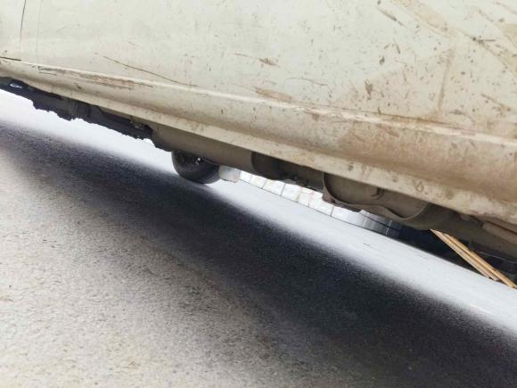 [上海·苏U] 二手上汽大通MAXUS新途V802019款 2.5T经典款6挡手动傲运通短轴超低顶5/6座