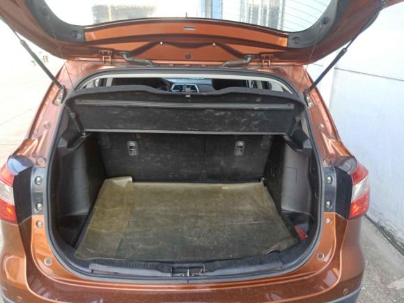 [苏州·苏E] 二手铃木骁途2017款 1.6L 手动两驱都市时尚型