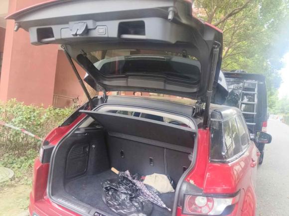 [常州·苏A] 二手路虎揽胜极光2013款 2.0T 5门耀动版