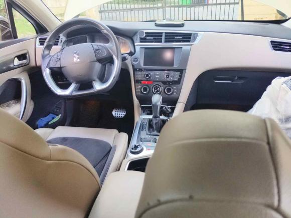 [南京·苏A] 二手DSDS 62016款 1.8T 60周年限量版THP200