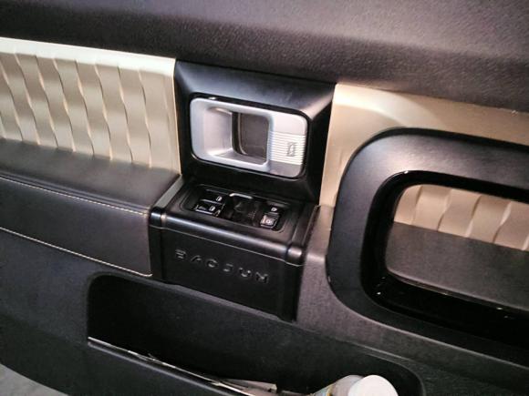 [杭州·浙A] 二手宝骏宝骏KiWi EV2021款 艺术家 三元锂