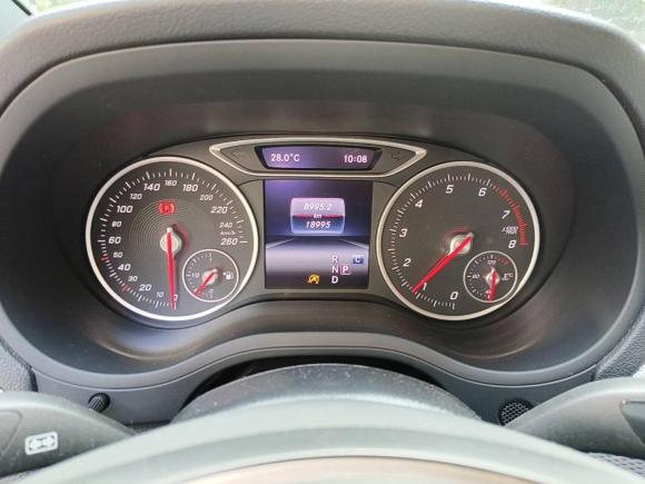 [北京·京J] 二手奔驰奔驰B级2018款 B 200 时尚型