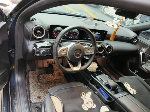 [嘉兴·浙B] 二手奔驰奔驰A级2019款 A 200 L 运动轿车