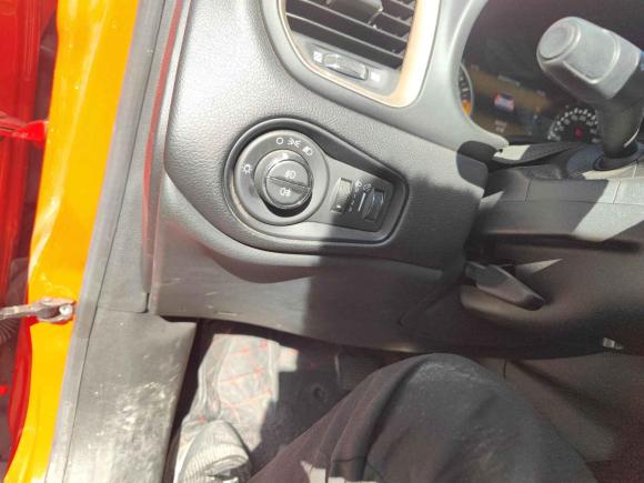 [金华·浙G] 二手Jeep自由侠2016款 1.4T 自动劲能版+