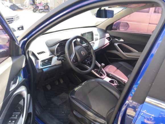 [常州·苏D] 二手宝骏宝骏5102017款 1.5L 手动时尚型