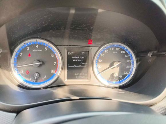 [武汉·鄂A] 二手铃木锋驭2014款 1.6L 手动两驱精英型