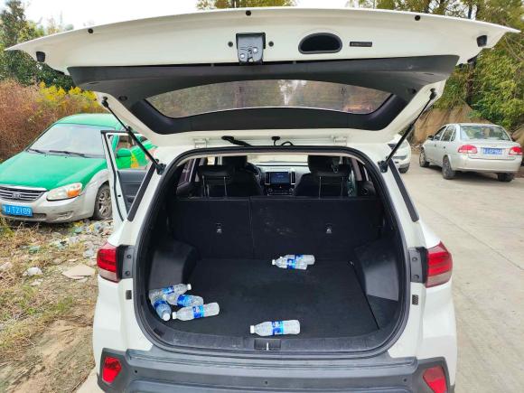 [台州·闽J] 二手现代北京现代ix352018款 2.0L 自动两驱智勇·畅享版