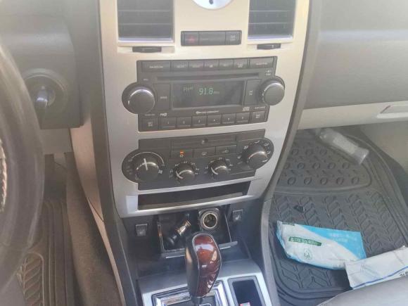 [杭州·浙A] 二手克莱斯勒克莱斯勒300C2006款 3.5L 豪华领航版