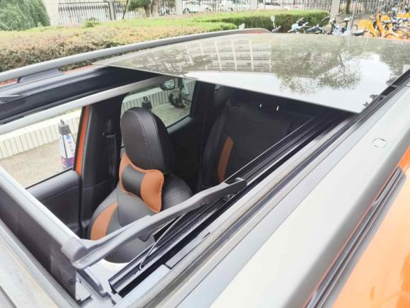 [武汉·鄂A] 二手Jeep自由侠2019款 220T 自动精英版