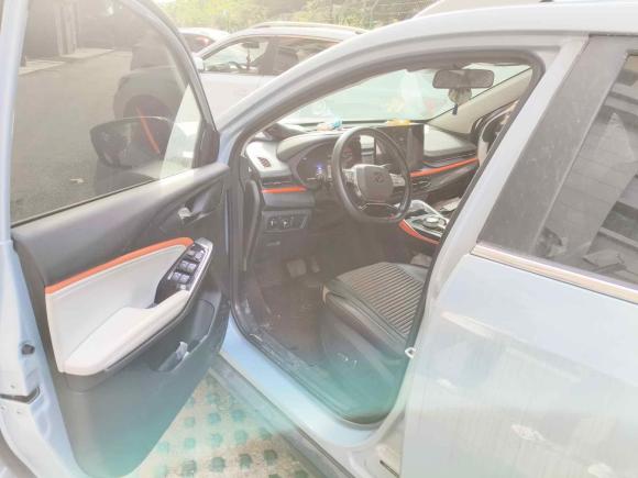 [青岛·鲁D] 二手思皓思皓X62022款 1.5T DCT潮FUN版