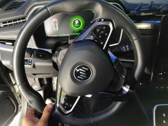 [上海·沪A] 二手威马汽车威马EX62020款 Plus 400轻享版